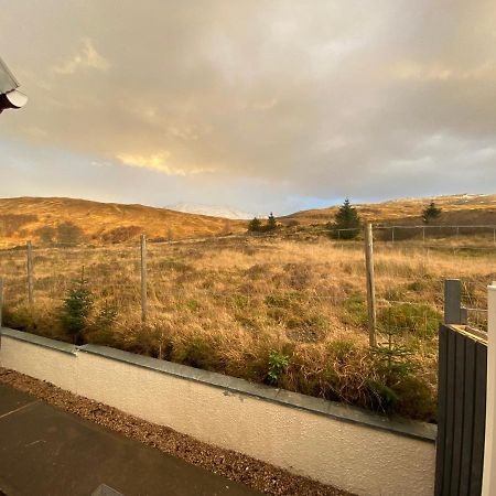 פורט ויליאם Highland Stays - Ben View Room & Jacuzzi Bath מראה חיצוני תמונה