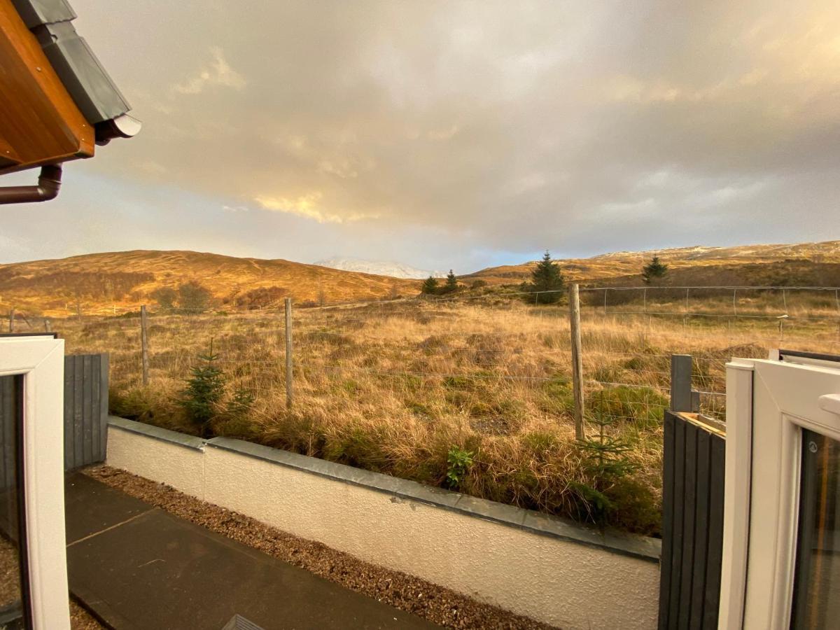 פורט ויליאם Highland Stays - Ben View Room & Jacuzzi Bath מראה חיצוני תמונה