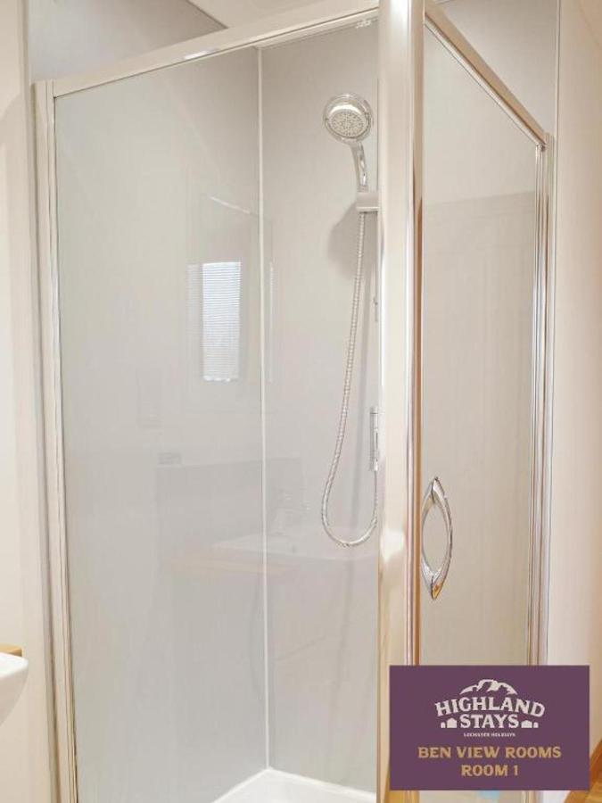 פורט ויליאם Highland Stays - Ben View Room & Jacuzzi Bath מראה חיצוני תמונה