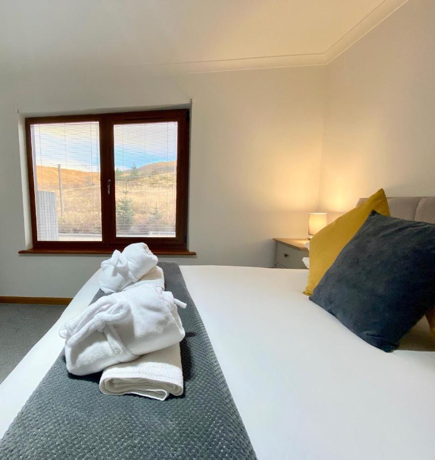 פורט ויליאם Highland Stays - Ben View Room & Jacuzzi Bath מראה חיצוני תמונה